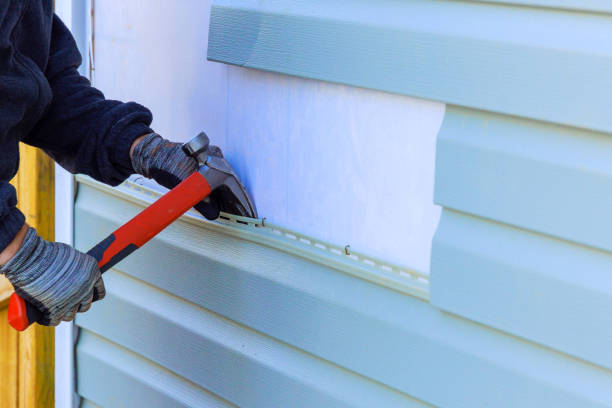 Reliable Vinyl Siding contractor in Redmond, WA by Superior Siding Solutions